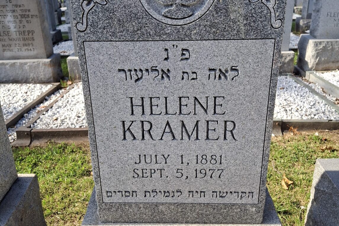 Grabstein von Helene Krämer